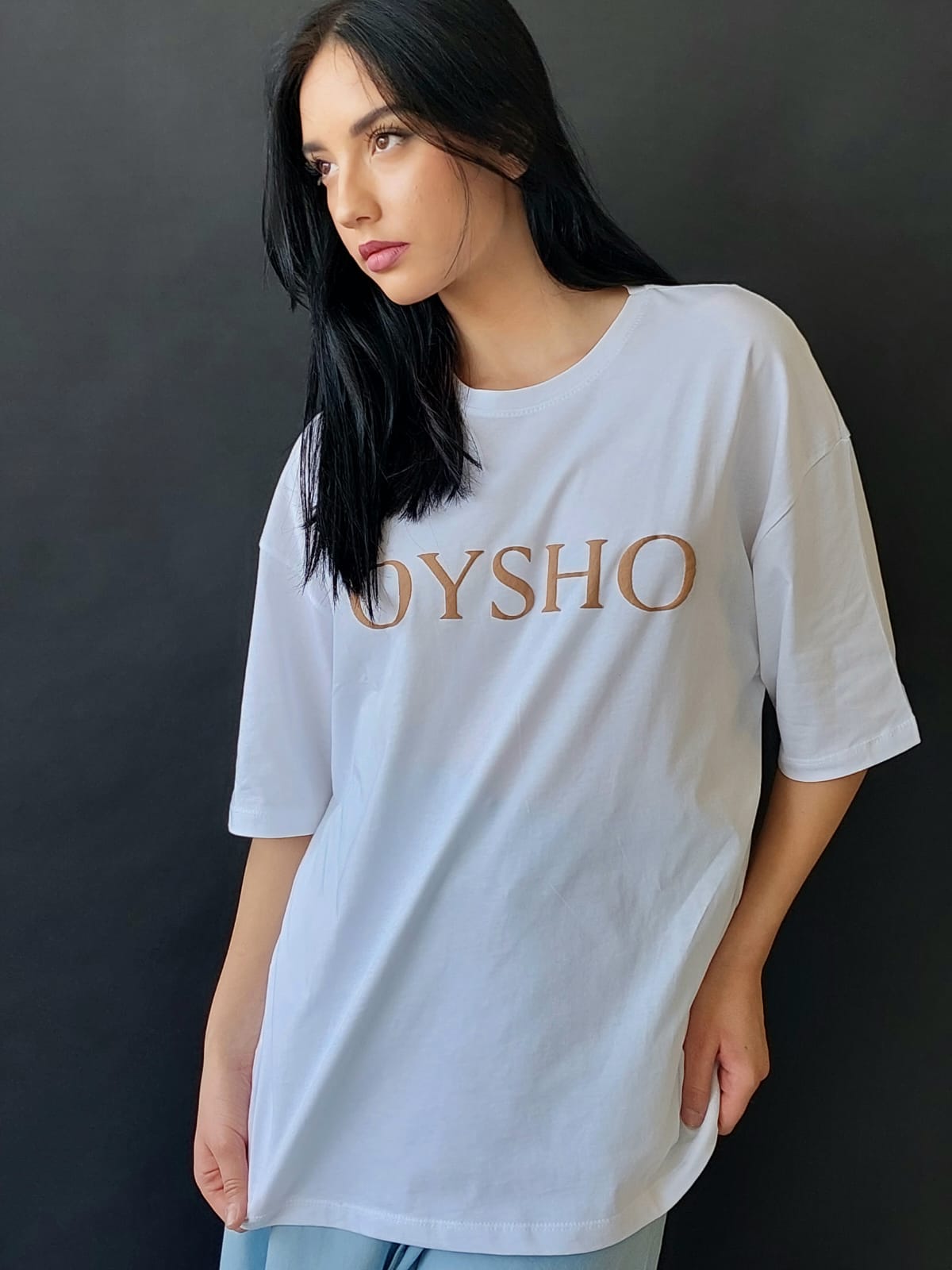 טישירט אוברסייז OYSHO | לבן