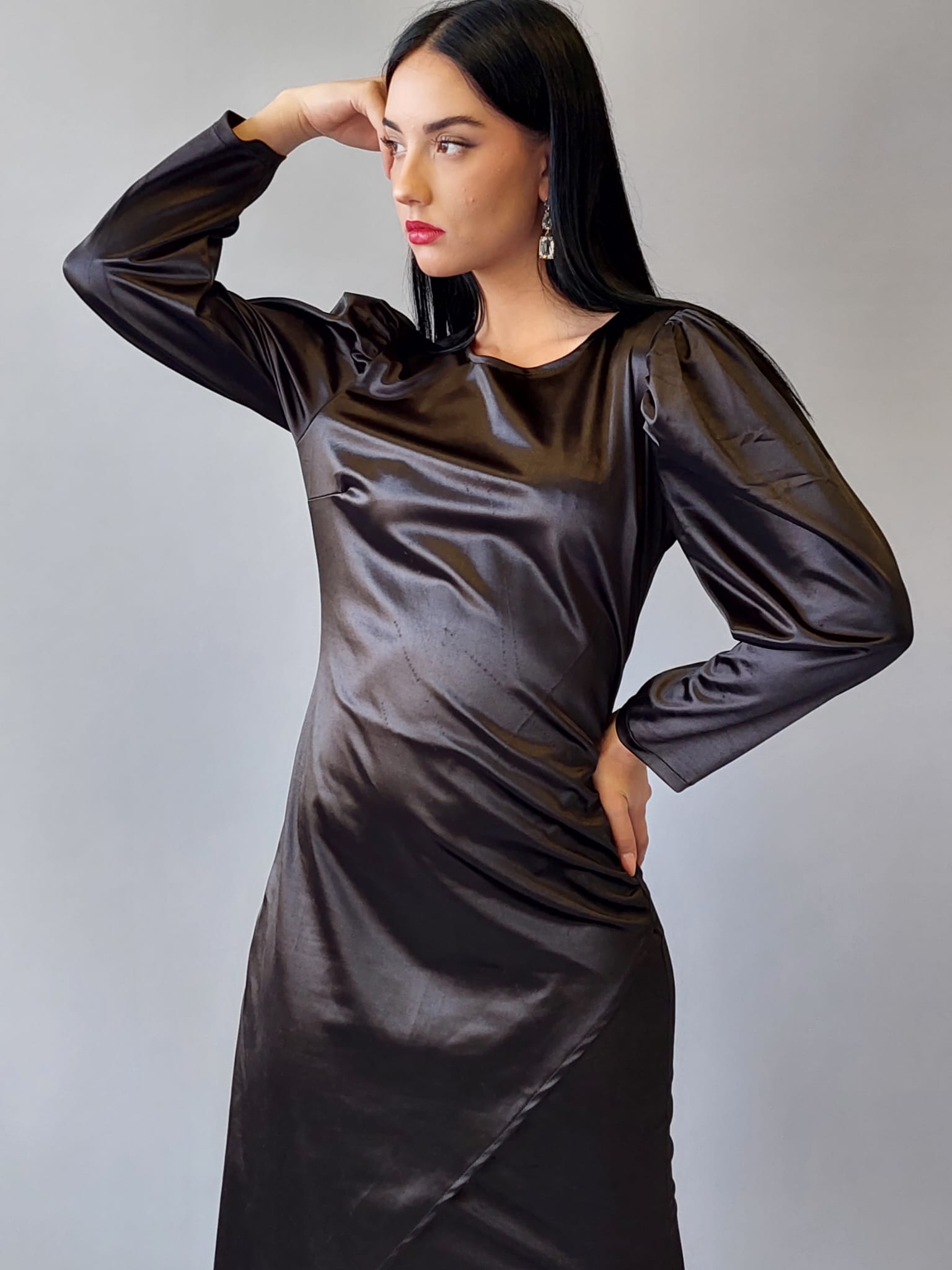 שמלת סאטן פרינסס | שחור