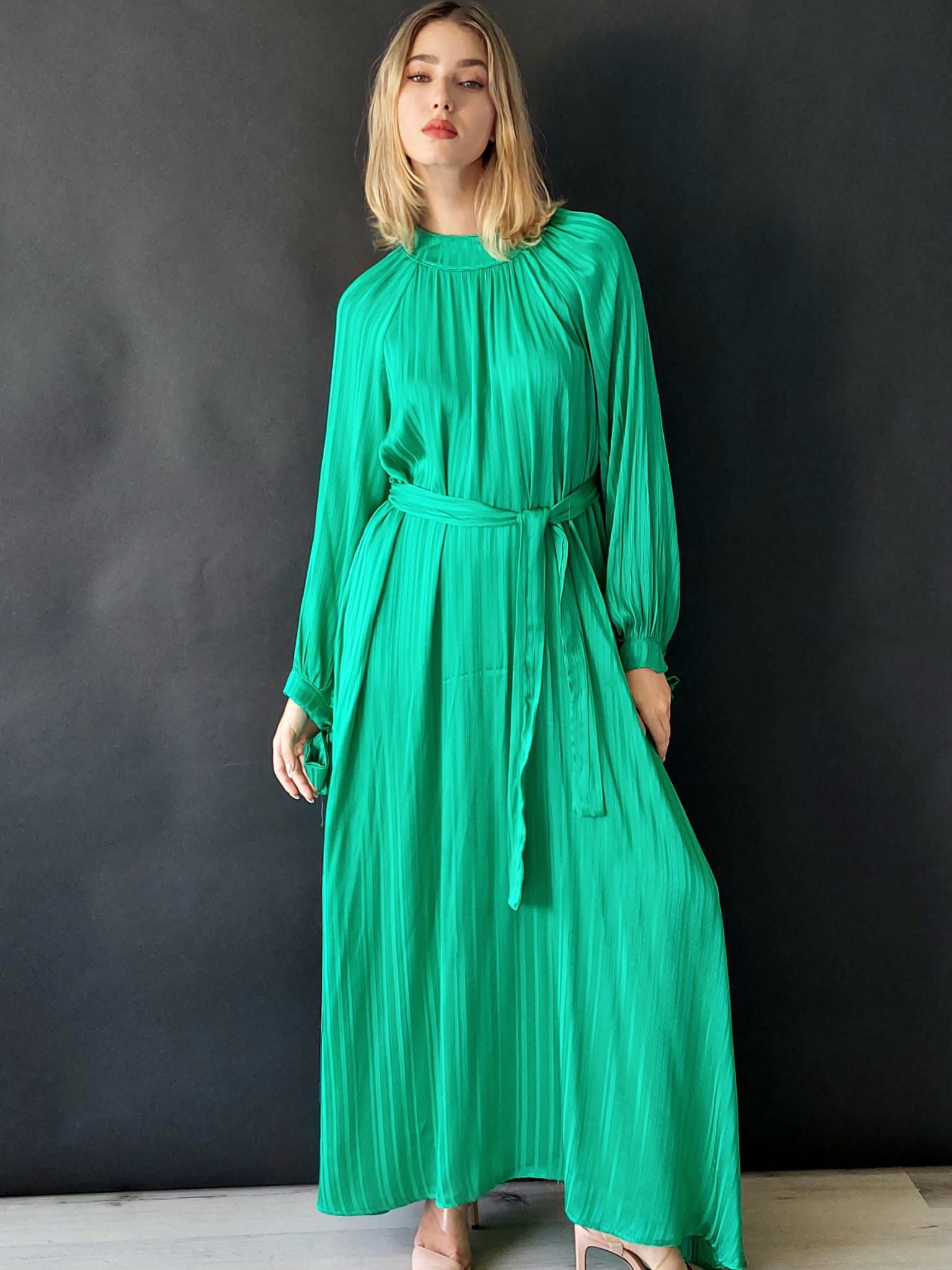 שמלת מקסי קלואה | ירוק
