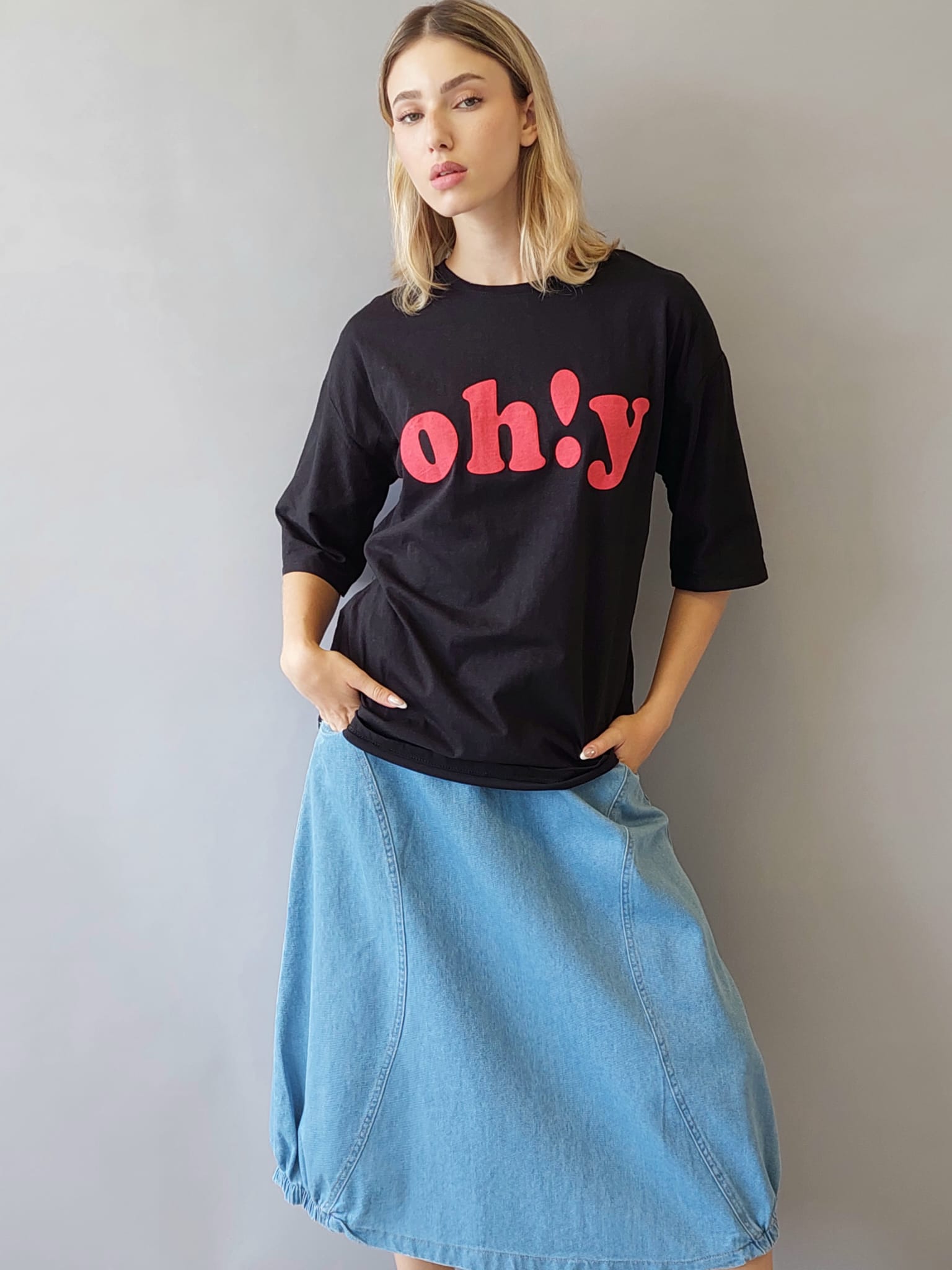 טישירט אוברסייז  Ohy | שחור