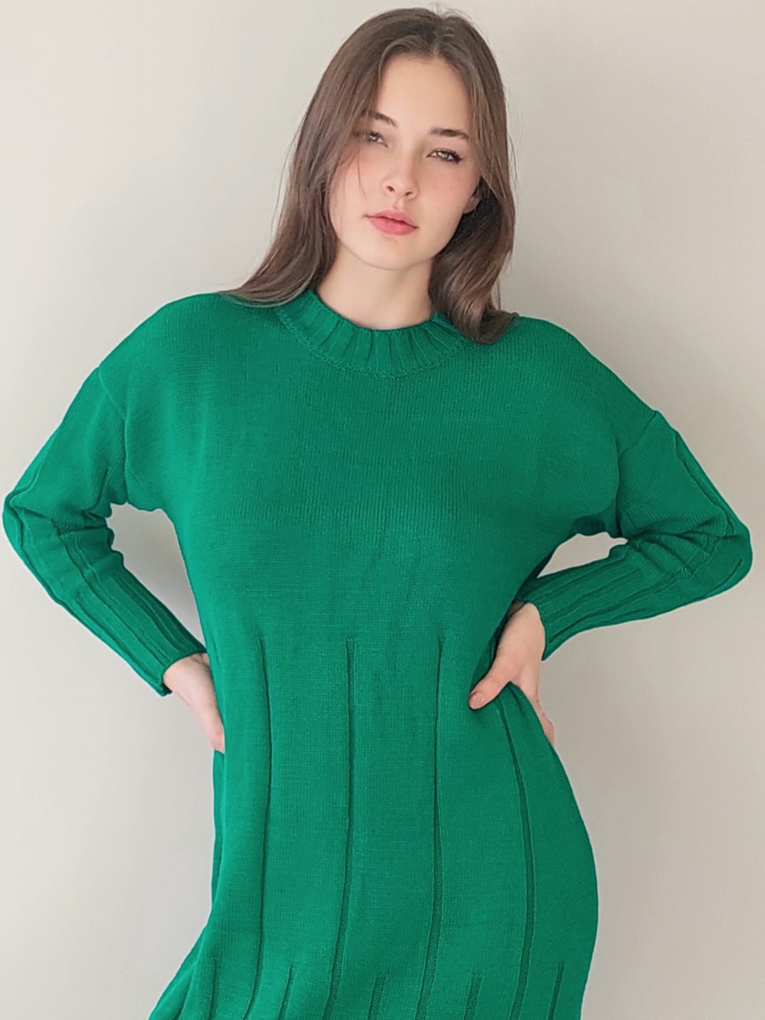 שמלת אוברסייז פיור צווארון ניקי | ירוק