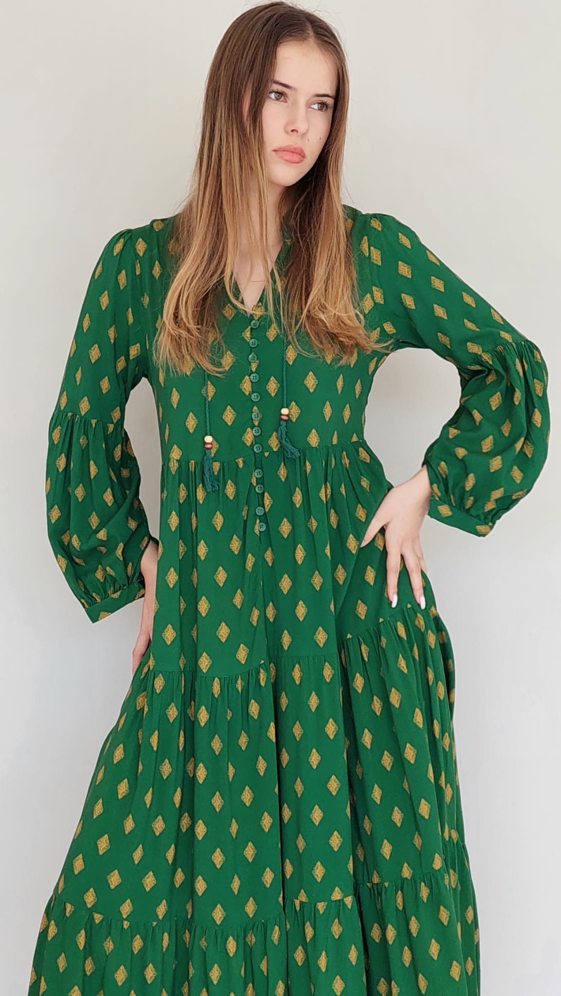 שמלת גלביה פונפונים ליידי | ירוק